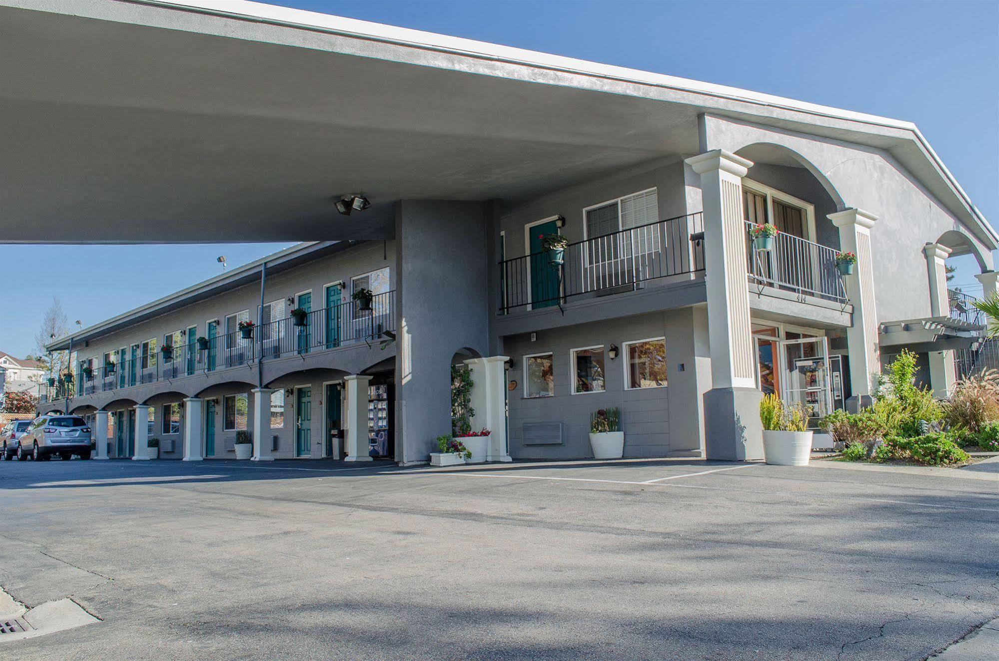 فندق سانتا كروز، كاليفورنيافي  كونتينيتال إن المظهر الخارجي الصورة